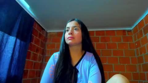 Snapshot of sweet_and_hot_alaia chatting on 11-20-25, 11:54 sweet and hot alaia online show from 11-20-25, 11:54
