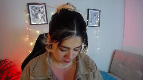 Bella Valery online show from 03-20-26, 01:16