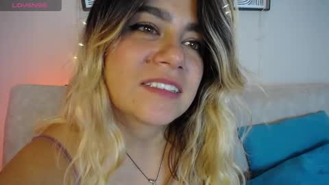 Bella Valery online show from 04-28-26, 02:27