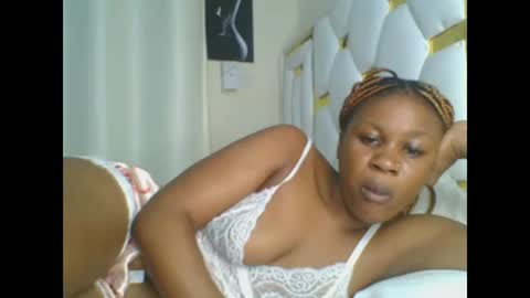 Lavie online show from 12-29-24, 01:13