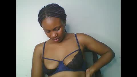 Lavie online show from 02-16-25, 08:22