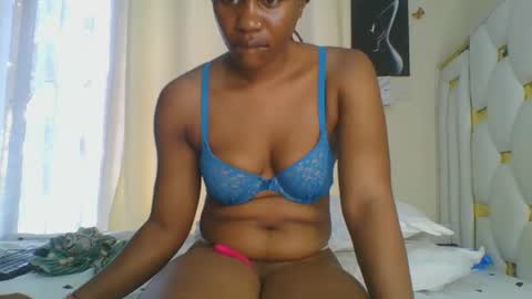 Lavie online show from 02-20-25, 07:01