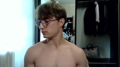 Sweet boy06 online show from 07-06-26, 10:23