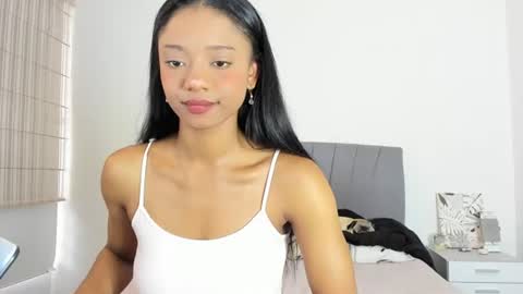 sweet_brunette88 online show from 07-22-26, 08:11