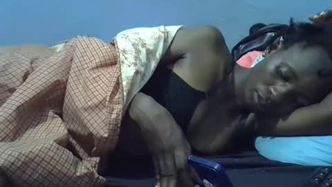 sweet_candie01 online show from 04-27-26, 04:21