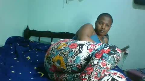 sweet_candyb online show from 04-29-26, 09:32