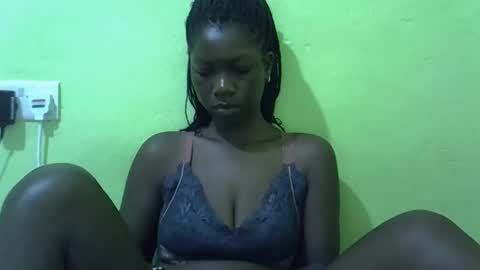 sweet_cherie1 online show from 03-20-26, 02:38