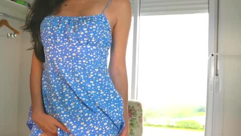 Snapshot of sweet_chilli_ chatting on 12-22-24, 11:33 Bruna - Live on December - My wishlist online show from 12-22-24, 11:33