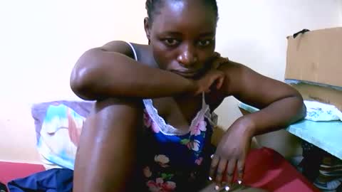 Snapshot of sweet_elena24 chatting on 11-24-25, 08:58 shillah online show from 11-24-25, 08:58