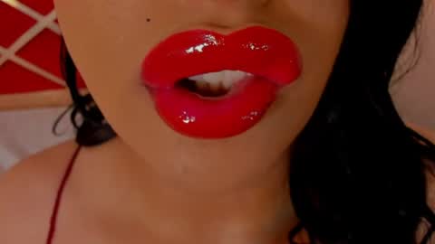 Snapshot of sweet_eliizabeth chatting on 07-09-26, 01:04 sweet_eliizabeth online show from 07-09-26, 01:04