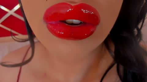 Snapshot of sweet_eliizabeth chatting on 07-13-26, 01:03 sweet_eliizabeth online show from 07-13-26, 01:03