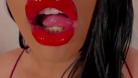 Snapshot of sweet_eliizabeth chatting on 07-24-26, 02:42 sweet_eliizabeth online show from 07-24-26, 02:42