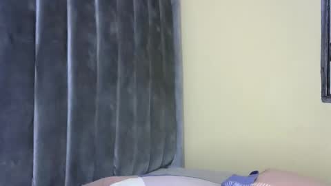 sweet_freaky online show from 04-10-26, 01:49