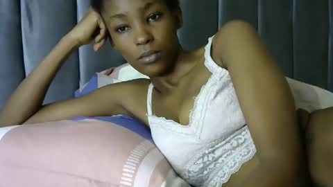 sweet_freaky online show from 04-11-26, 11:09