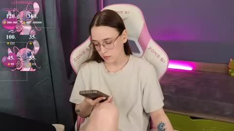 Alice online show from 06-29-26, 03:35