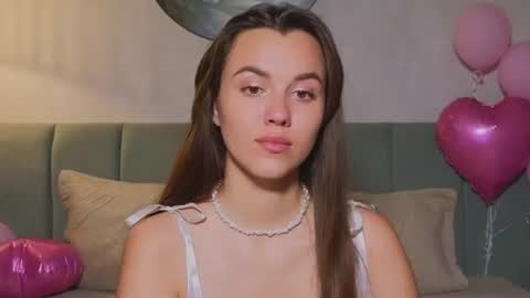Snapshot of sweet_haeven chatting on 07-14-26, 07:41 Im Mia.LOVELY PATTERNS 100 120 160 200 my toy buzzes from 2 tip online show from 07-14-26, 07:41