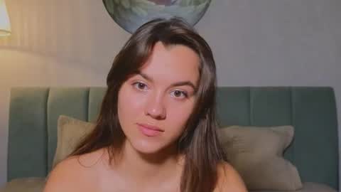 Snapshot of sweet_haeven chatting on 07-31-26, 11:15 Im Mia.LOVELY PATTERNS 100 120 160 200 my toy buzzes from 2 tip online show from 07-31-26, 11:15