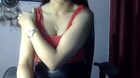 Snapshot of sweet_kanchi chatting on 02-10-25, 09:15 sweet_kanchi online show from 02-10-25, 09:15
