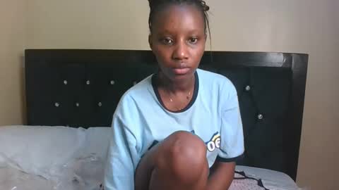 sexyy online show from 11-08-25, 10:48