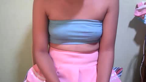 sweet_kitty69xxx online show from 05-27-26, 02:30