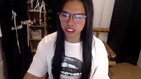 sweet_kyline69 online show from 09-18-25, 10:06