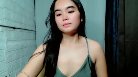 Snapshot of sweet_laika chatting on 06-11-26, 02:53 LAIKA online show from 06-11-26, 02:53