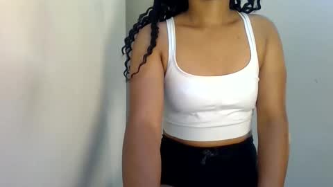 Snapshot of sweet_likey chatting on 06-08-26, 01:28 sweet likey online show from 06-08-26, 01:28