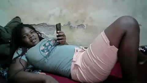 Snapshot of sweet_lilianah chatting on 12-01-25, 07:30 sweet_lilianah online show from 12-01-25, 07:30