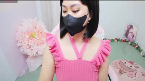 Lily online show from 05-03-26, 11:55