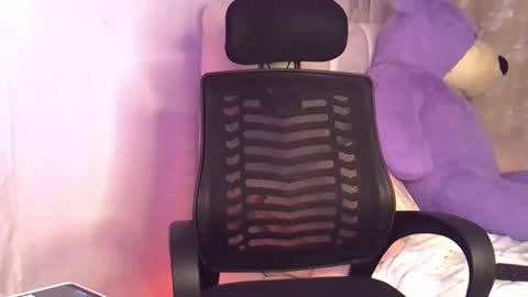 Snapshot of sweet_lily254 chatting on 03-30-26, 10:44 sweet lily254 online show from 03-30-26, 10:44