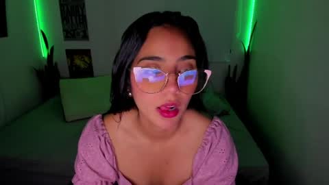 Lina online show from 05-05-26, 02:19