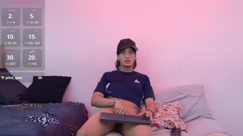 Snapshot of sweet_litle_ chatting on 05-25-26, 12:00 Mia online show from 05-25-26, 12:00