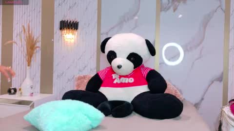 sweet_mafee online show from 12-23-25, 05:27