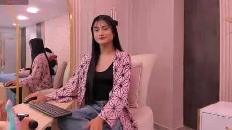Snapshot of sweet_mafee chatting on 04-03-26, 06:50 sweet_mafee online show from 04-03-26, 06:50