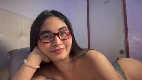 Snapshot of sweet_mariax chatting on 01-06-26, 12:53 Maria Stella online show from 01-06-26, 12:53