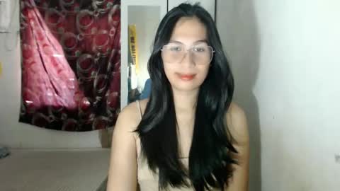 Marie online show from 04-05-26, 02:09