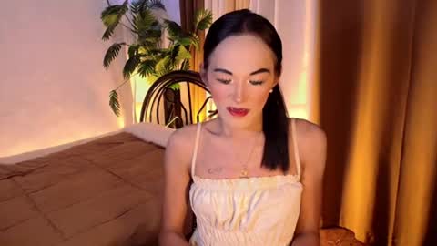 Snapshot of sweet_marry143 chatting on 06-22-26, 12:13 marry online show from 06-22-26, 12:13