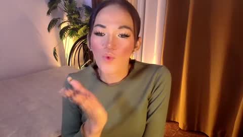 Snapshot of sweet_marry143 chatting on 07-28-26, 12:48 marry online show from 07-28-26, 12:48
