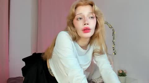 Melissa. Join me on Fansly link in social medias online show from 03-28-26, 09:25