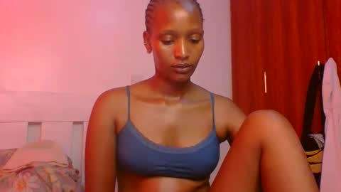 Linda online show from 04-10-26, 12:43