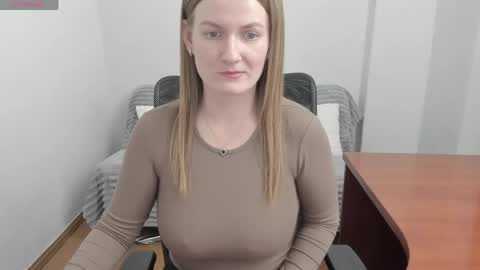 Mila online show from 05-01-26, 05:06