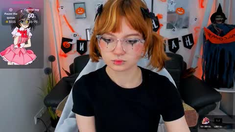 Snapshot of sweet_mika18 chatting on 10-18-25, 07:03 Mika online show from 10-18-25, 07:03