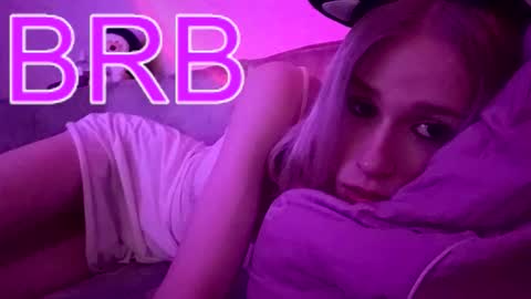 sweet_mol1y online show from 10-22-25, 01:17