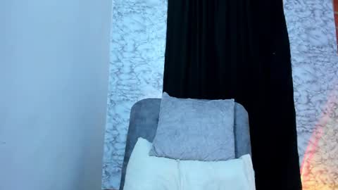 Snapshot of sweet_moniicaa chatting on 07-28-26, 03:13 Monica online show from 07-28-26, 03:13