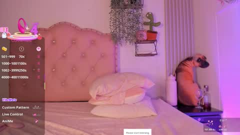 Snapshot of sweet_nicole_1 chatting on 12-22-25, 05:59 Nicol online show from 12-22-25, 05:59