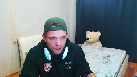 Grin online show from 01-11-25, 05:18