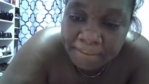 Snapshot of sweet_passion89 chatting on 12-18-25, 03:29 sweet_passion89 online show from 12-18-25, 03:29