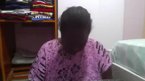 Snapshot of sweet_passion89 chatting on 01-07-26, 11:18 sweet_passion89 online show from 01-07-26, 11:18