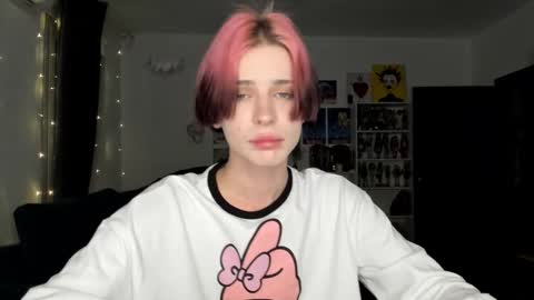 kira online show from 01-10-26, 05:04