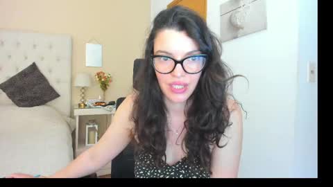 Snapshot of sweet_penny22 chatting on 03-02-25, 01:15 sweet_penny22 online show from 03-02-25, 01:15